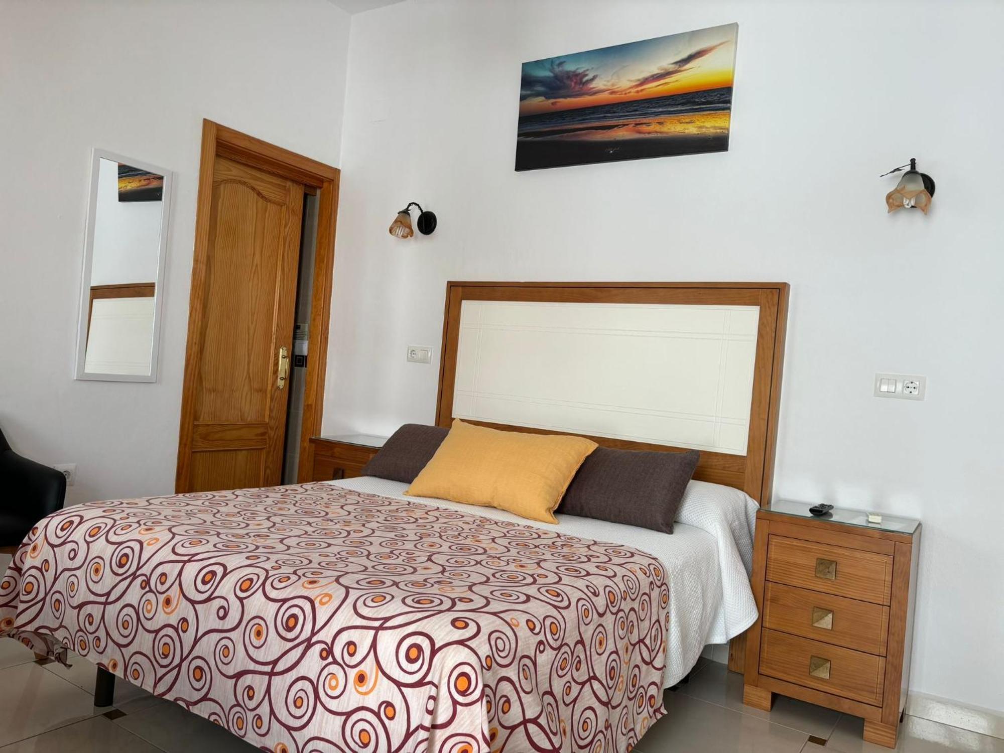 Hostal Los Arcos Otel Chipiona Dış mekan fotoğraf